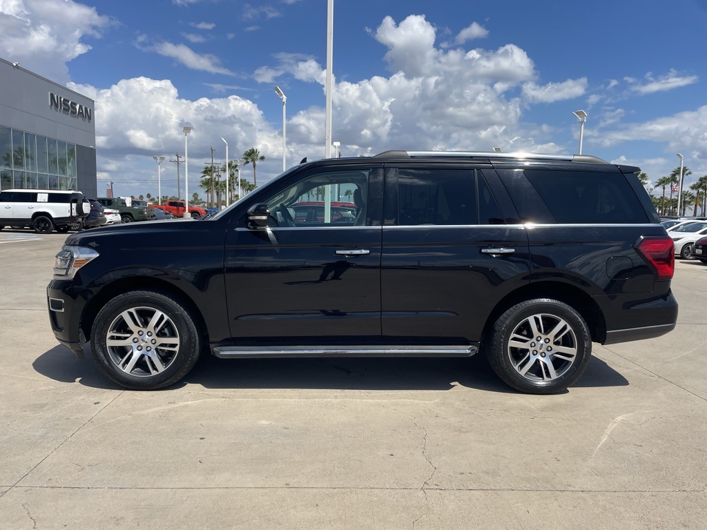 2023 Ford Expedition Limited photo 2