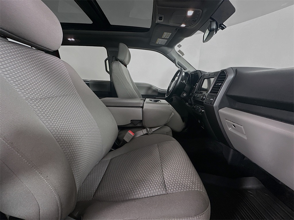 2018 Ford F-150 XLT photo 25