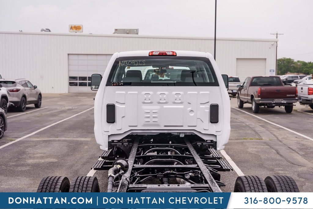 2024 Chevrolet Silverado 4500HD Work Truck photo 37