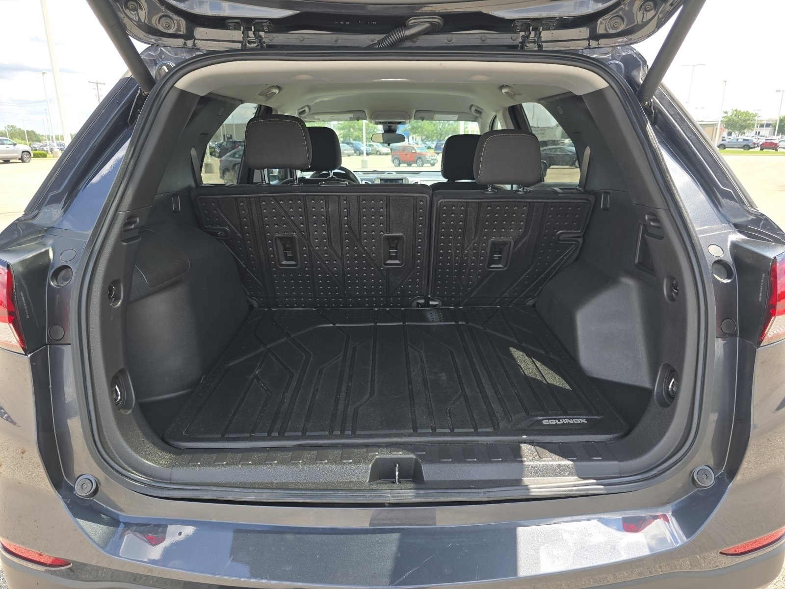 2022 Chevrolet Equinox LT photo 18