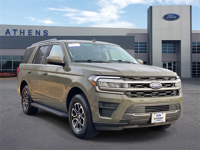 2024 Ford Expedition XLT's photo