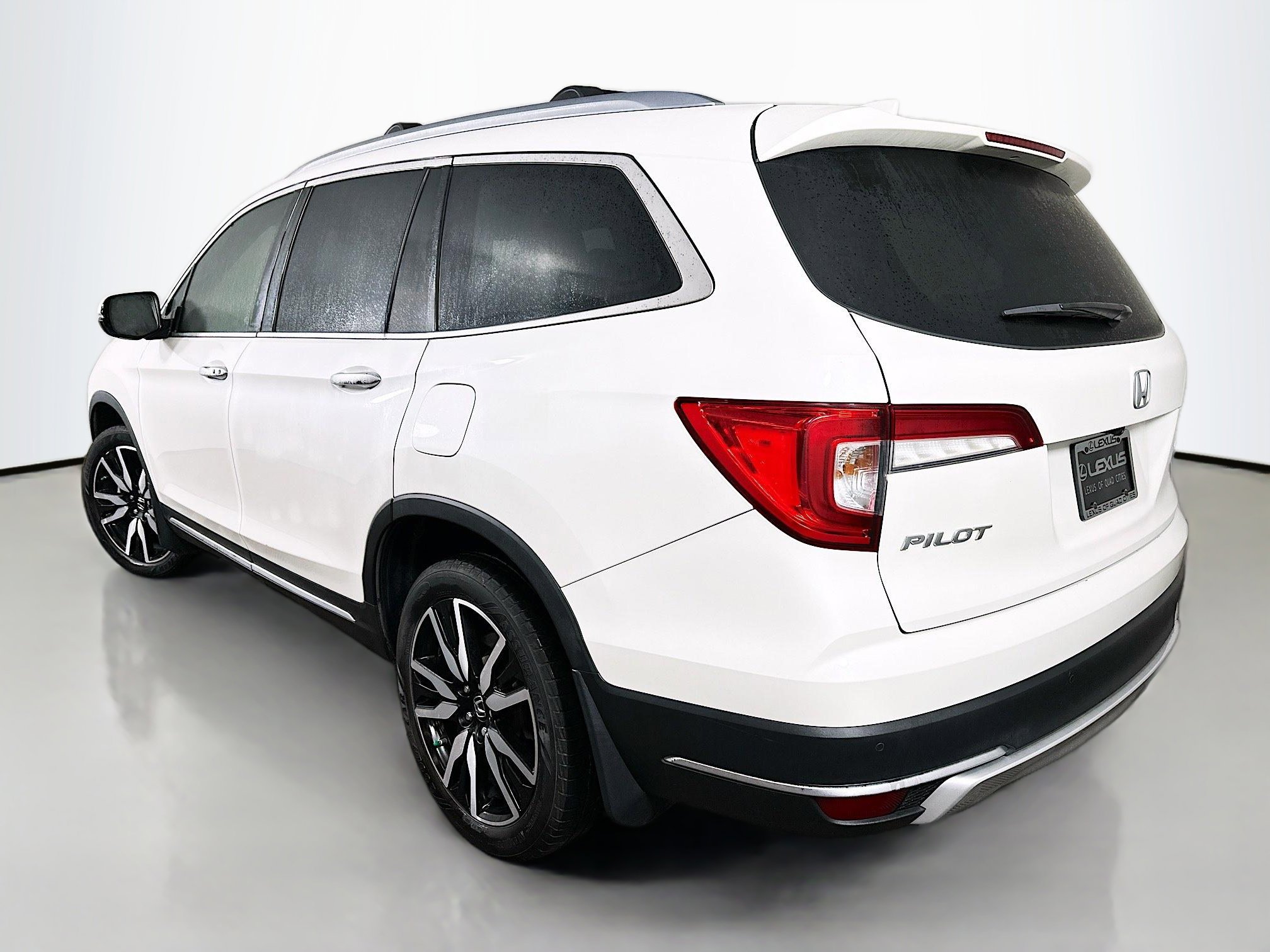 2019 Honda Pilot Elite photo 4