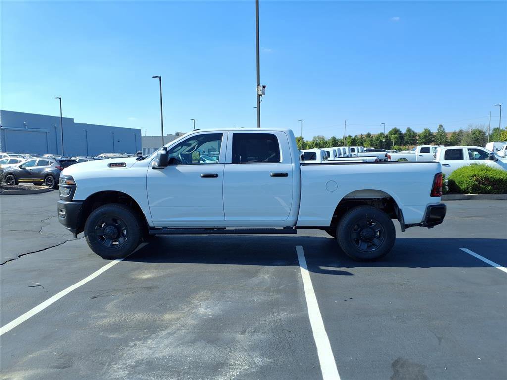 2026 Ram 3500 Tradesman photo 2