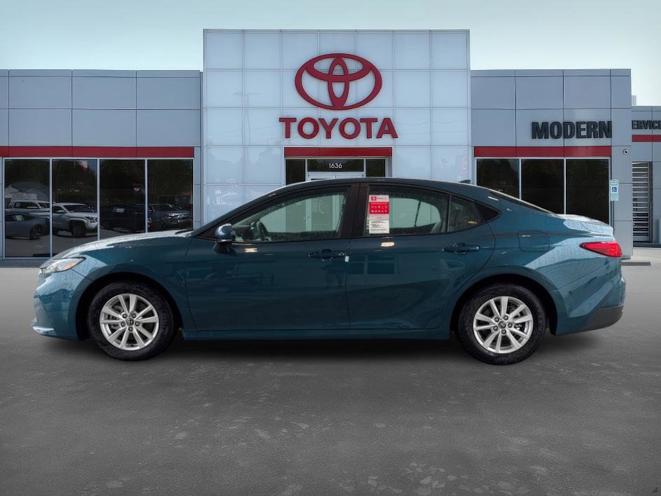 2025 Toyota Camry LE photo 2
