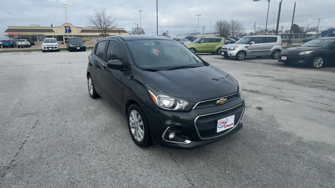 2018 Chevrolet Spark 1LT LT photo 4