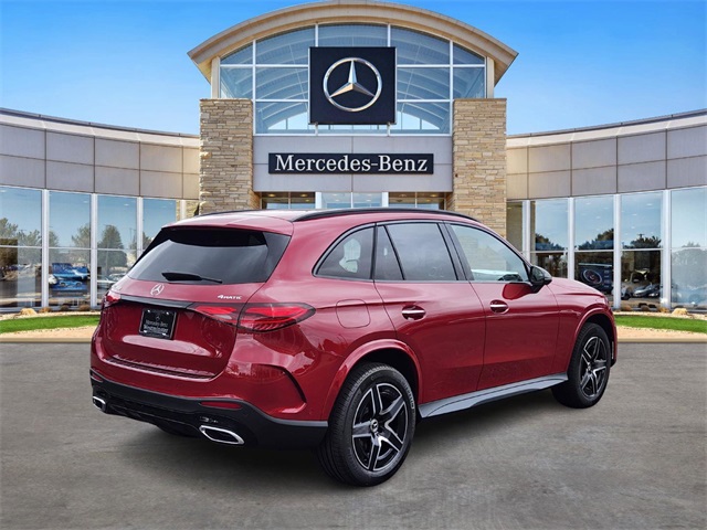 2026 Mercedes Benz GLC 300 4MATIC photo 4