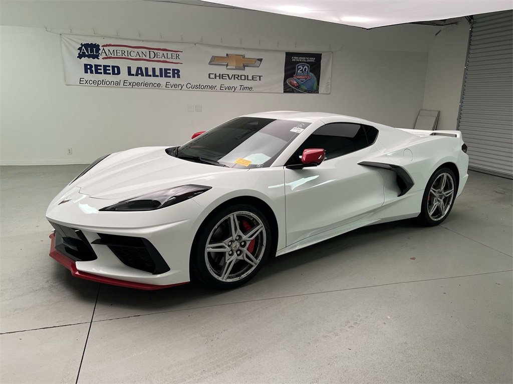 2024 Chevrolet Corvette Stingray 2LT photo 4