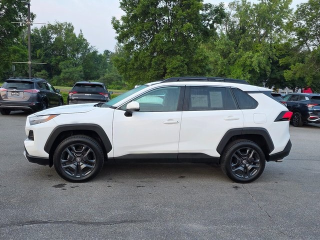 2022 Toyota RAV4 Adventure photo 4