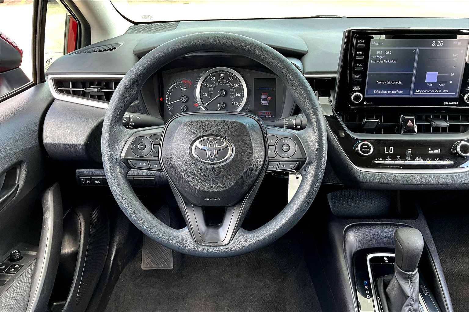 2022 Toyota Corolla LE photo 5