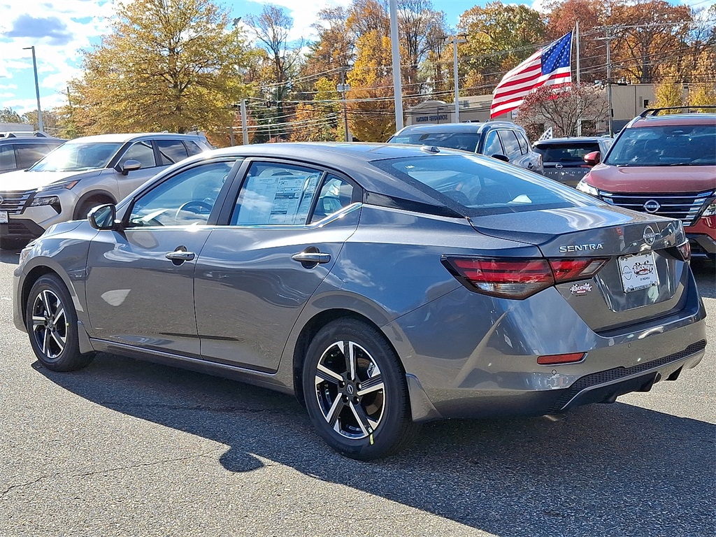 2025 Nissan Sentra SV photo 3