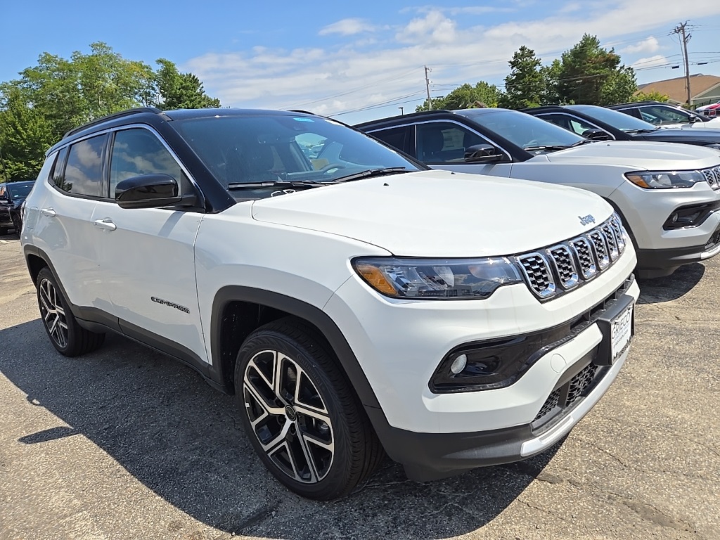 2025 Jeep Compass Limited photo 4