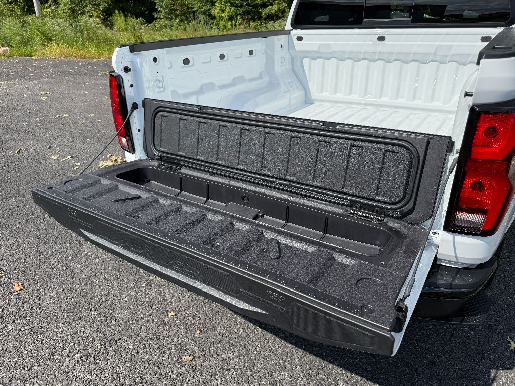 2026 Chevrolet Colorado Z71 photo 7