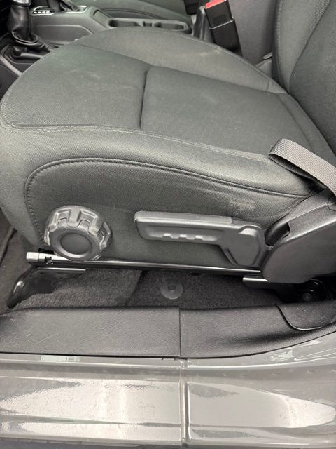 2021 Jeep Wrangler Unlimited Sport Altitude photo 38