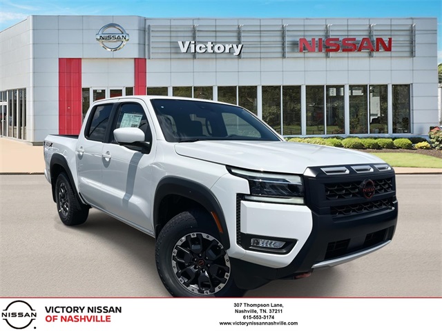 2025 Nissan Frontier PRO-X's photo