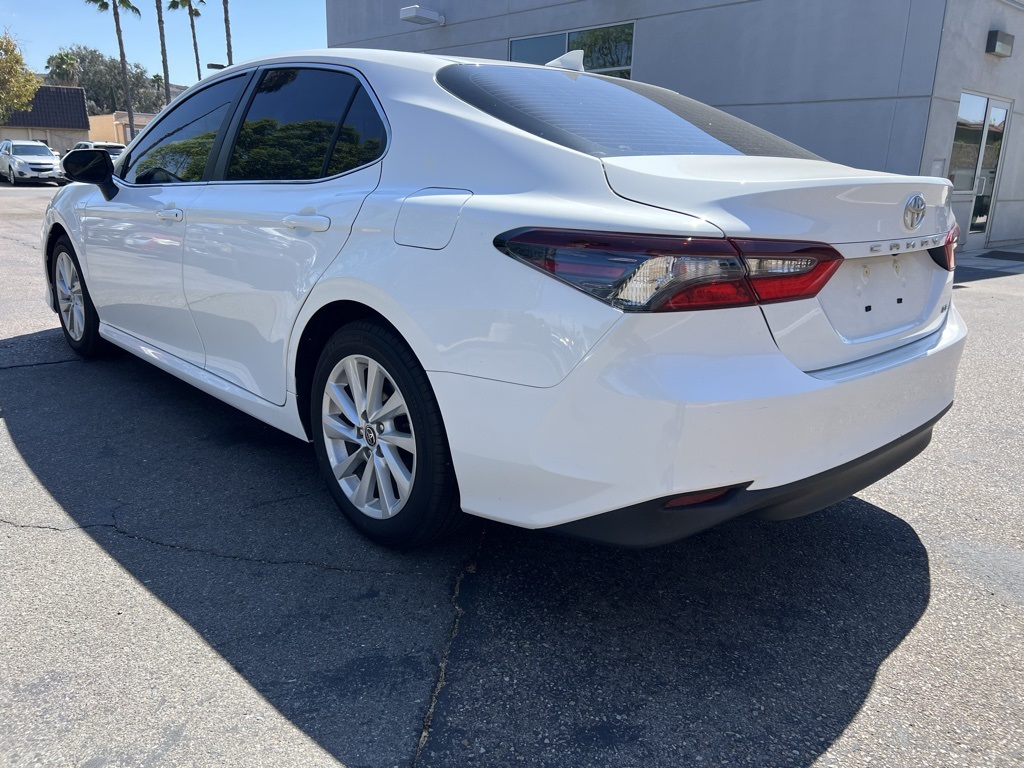 2024 Toyota Camry LE photo 4