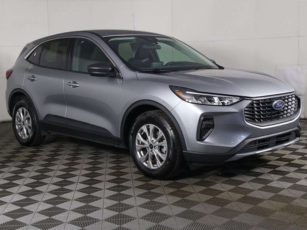 2023 Ford Escape Active photo 2