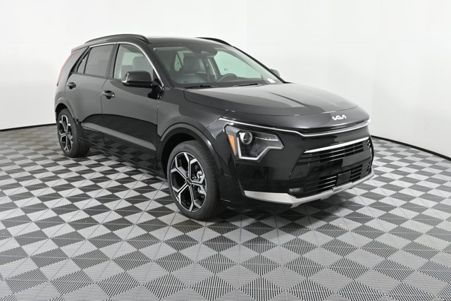 2025 Kia Niro EX Touring's photo