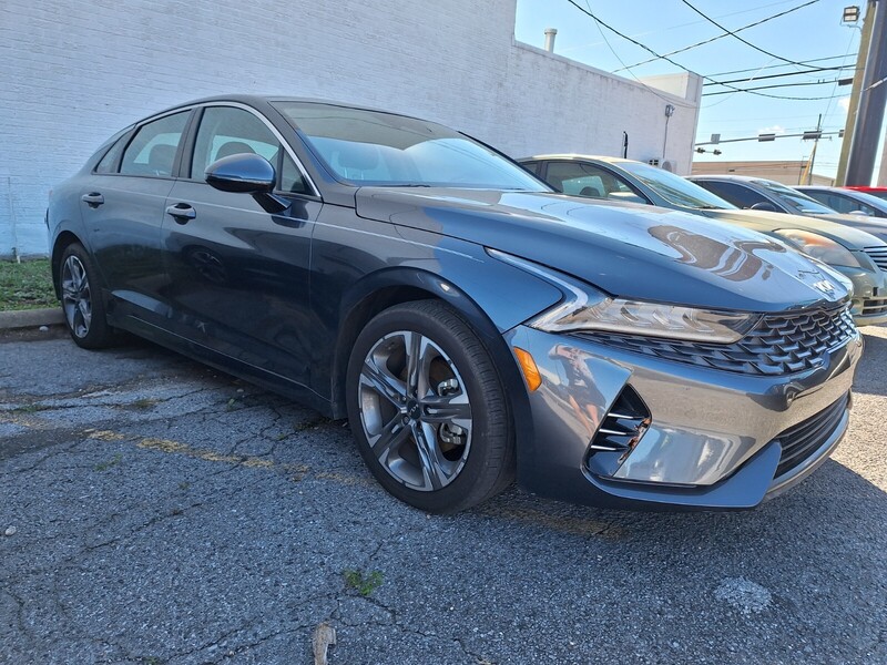 2024 Kia K5 EX photo 2