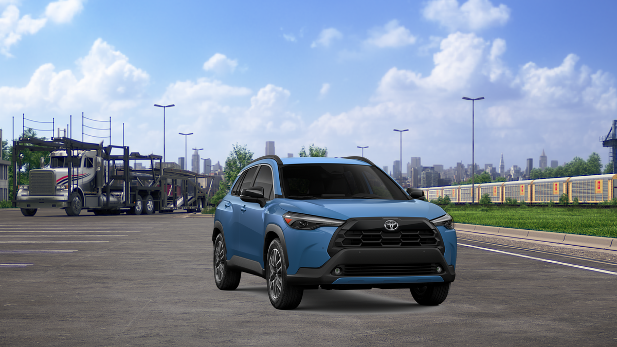 2026 Toyota Corolla Cross XLE photo 14