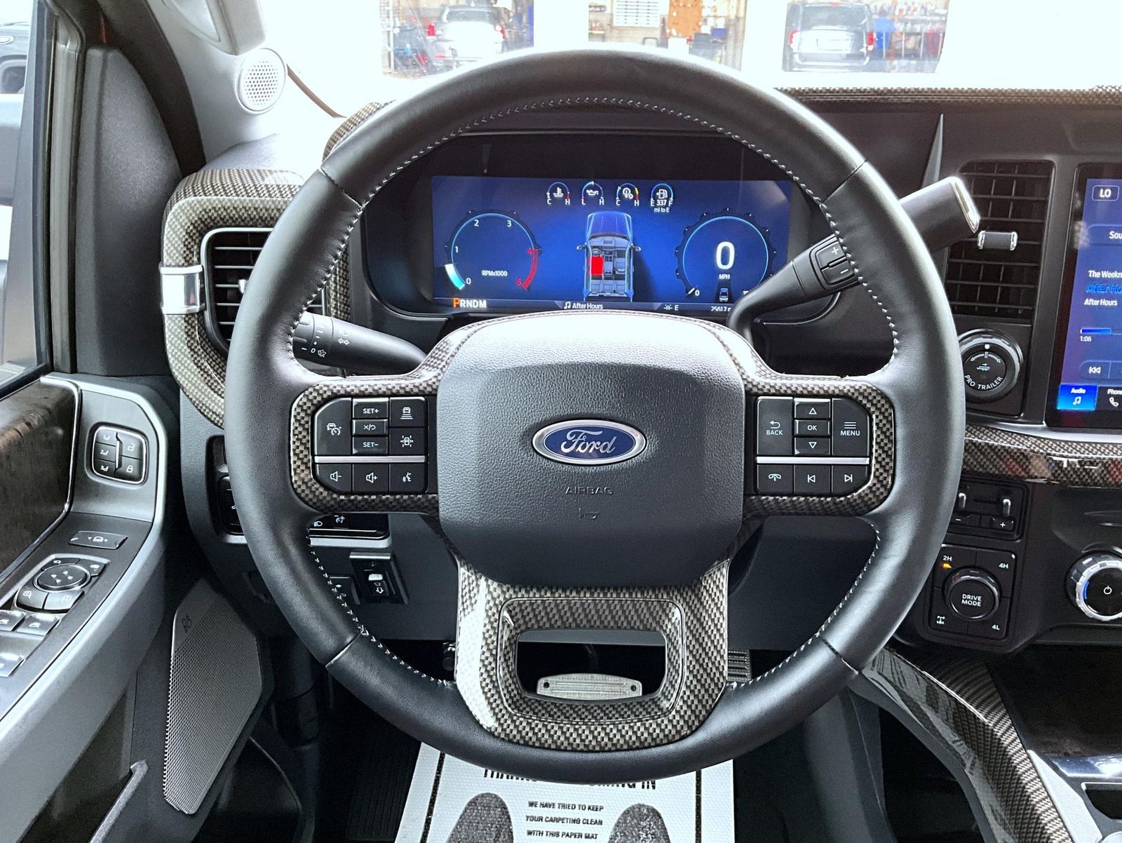 2024 Ford F-250 photo 12
