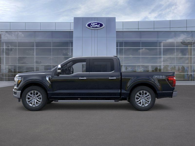 2025 Ford F-150 Lariat photo 3