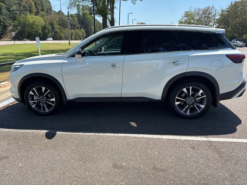 2024 Infiniti QX60 Luxe photo 3