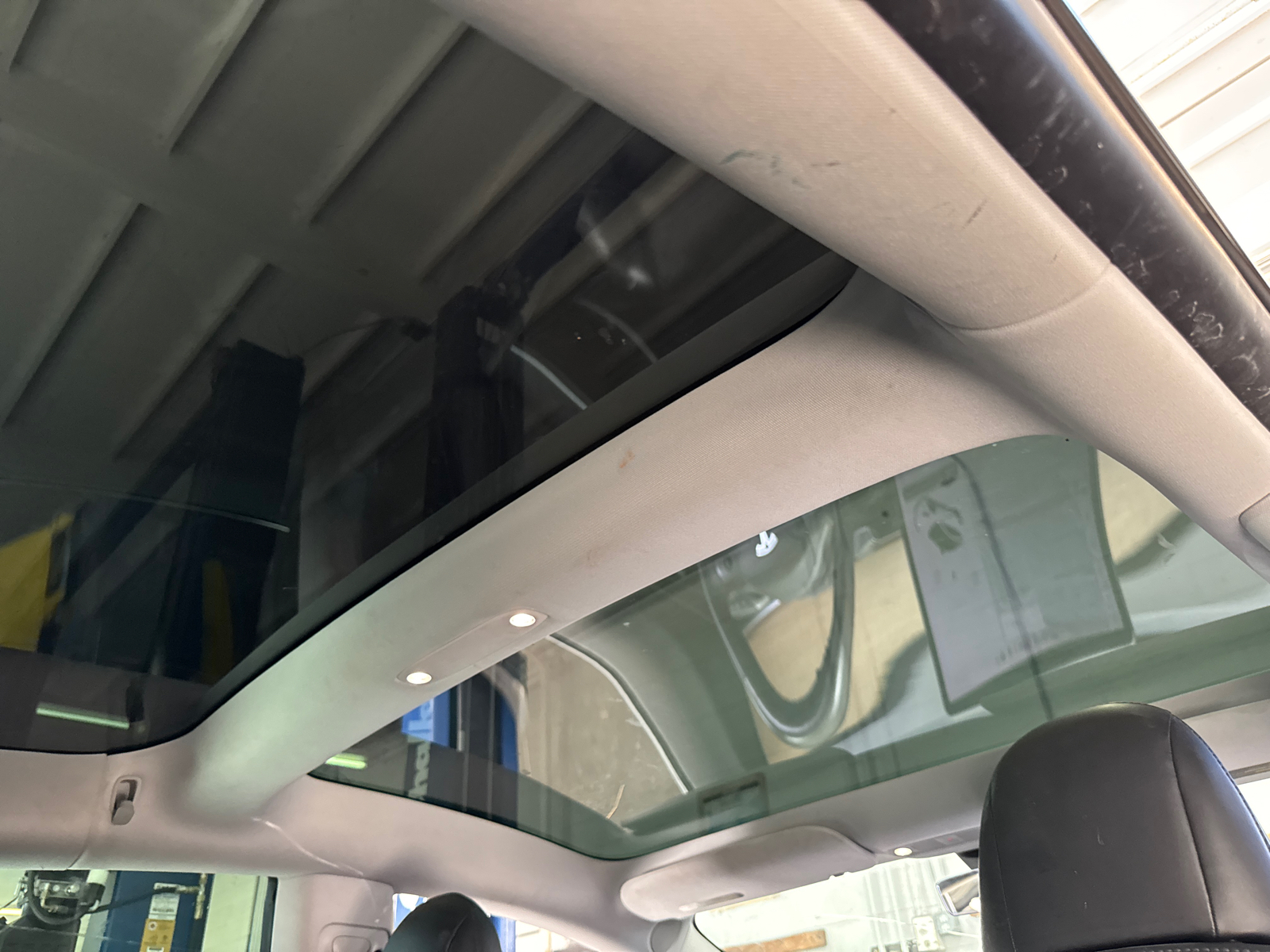 2020 Tesla Model 3 Standard Range Plus photo 4