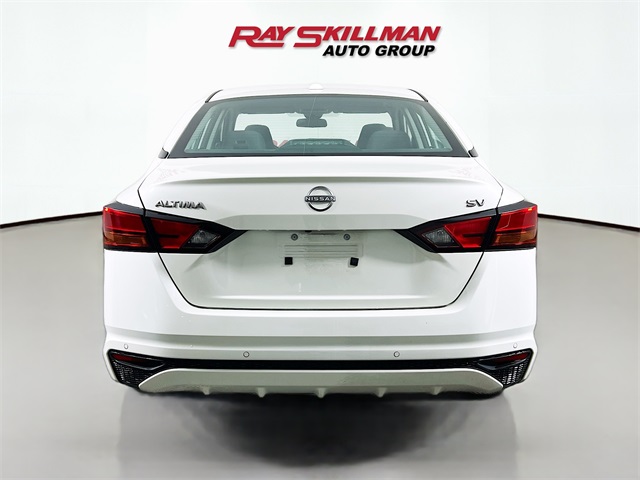 2023 Nissan Altima 2.5 SV photo 3