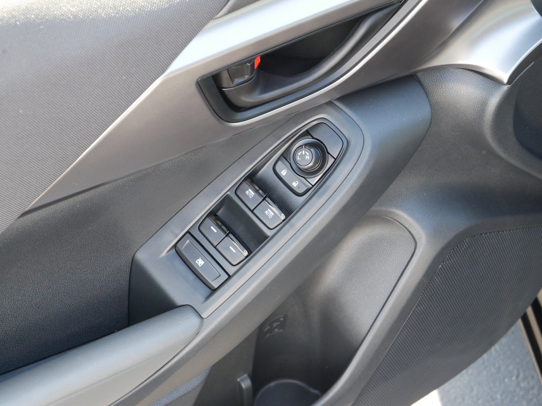 2025 Subaru Impreza Base photo 19