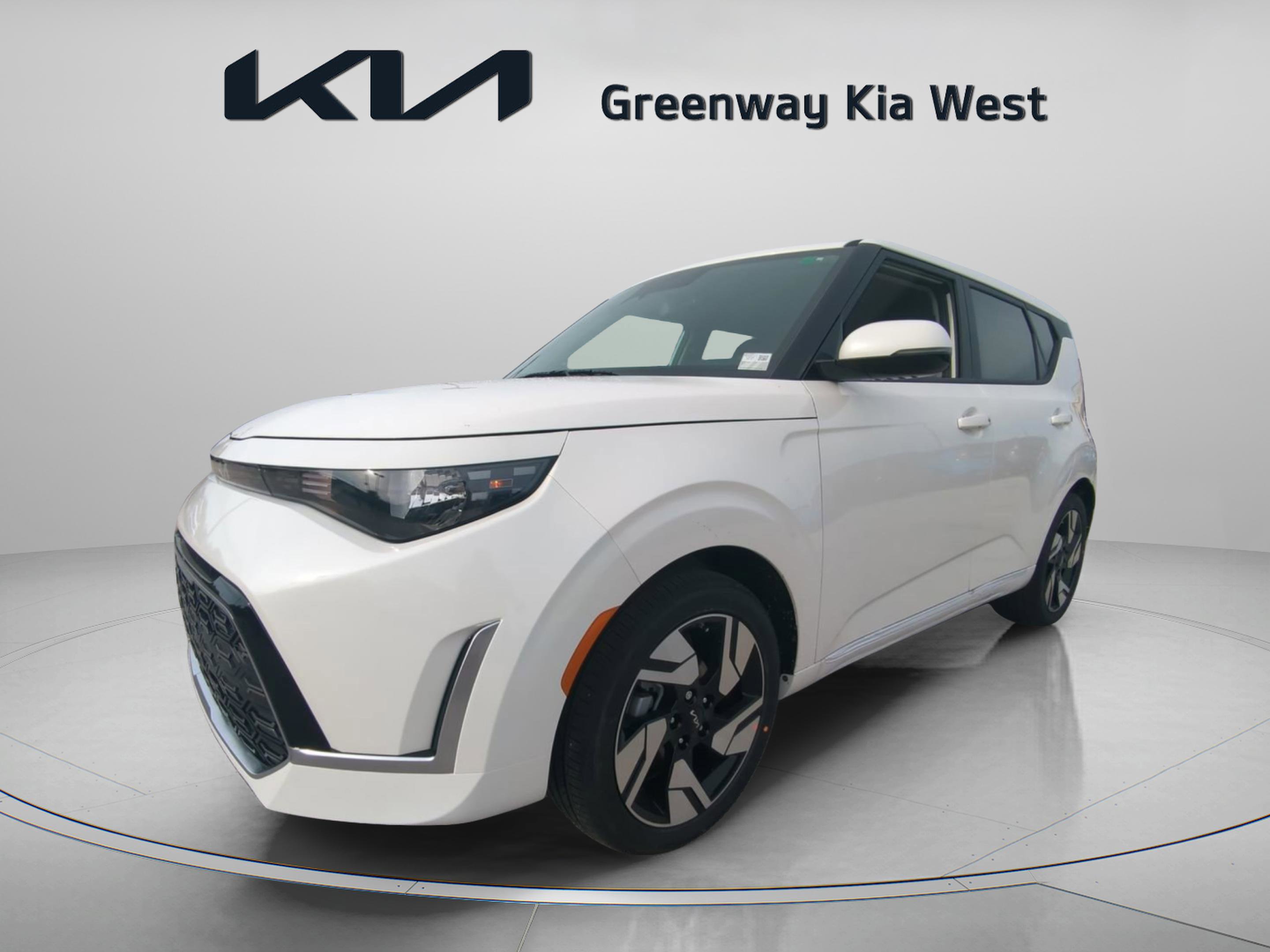 2025 Kia Soul GT-Line photo 3