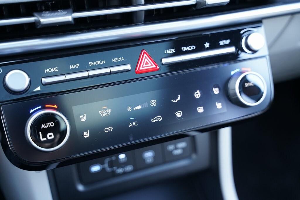 2025 Hyundai Tucson Hybrid Limited photo 21