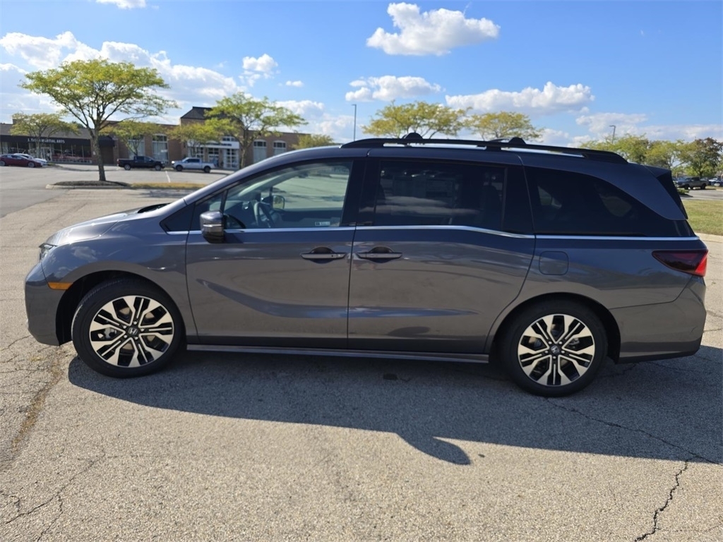 2026 Honda Odyssey Elite photo 11