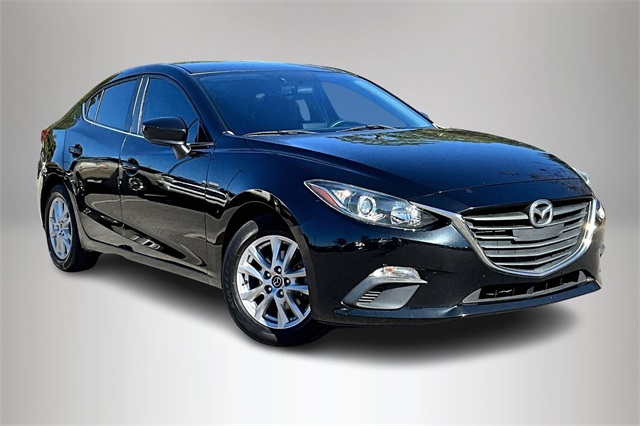 2016 Mazda MAZDA3 i Sport