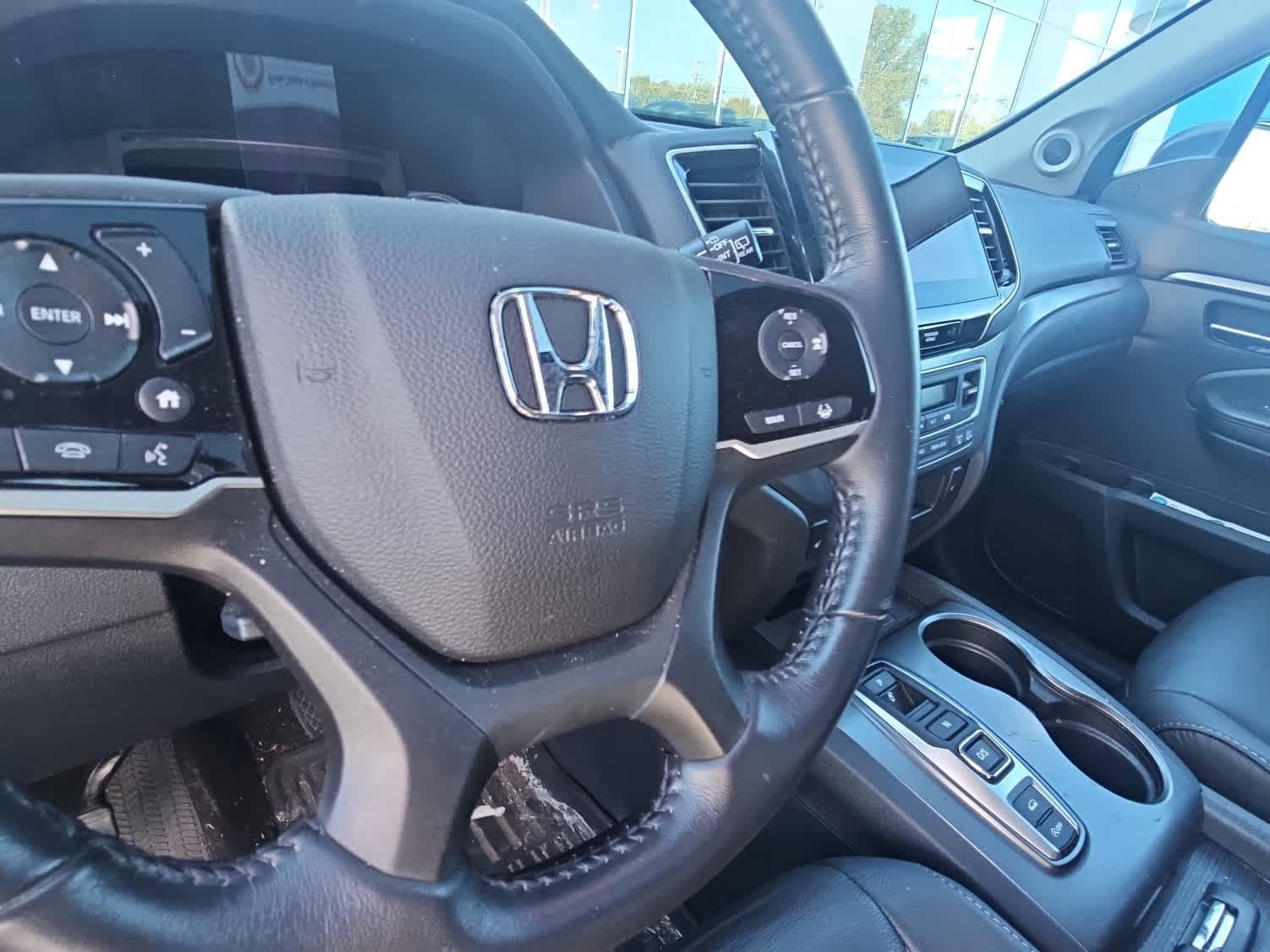 2022 Honda Pilot SE photo 5