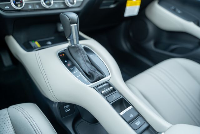 2026 Honda HR-V EX-L photo 23