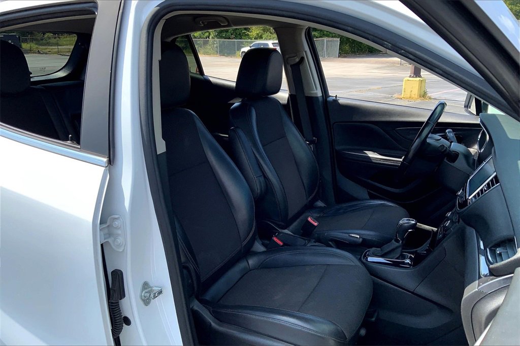 2019 Buick Encore Preferred photo 5