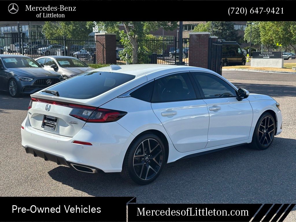 2022 Honda Civic Sport Touring photo 4