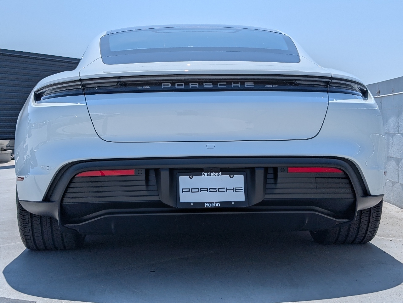 2025 Porsche Taycan 4 photo 11
