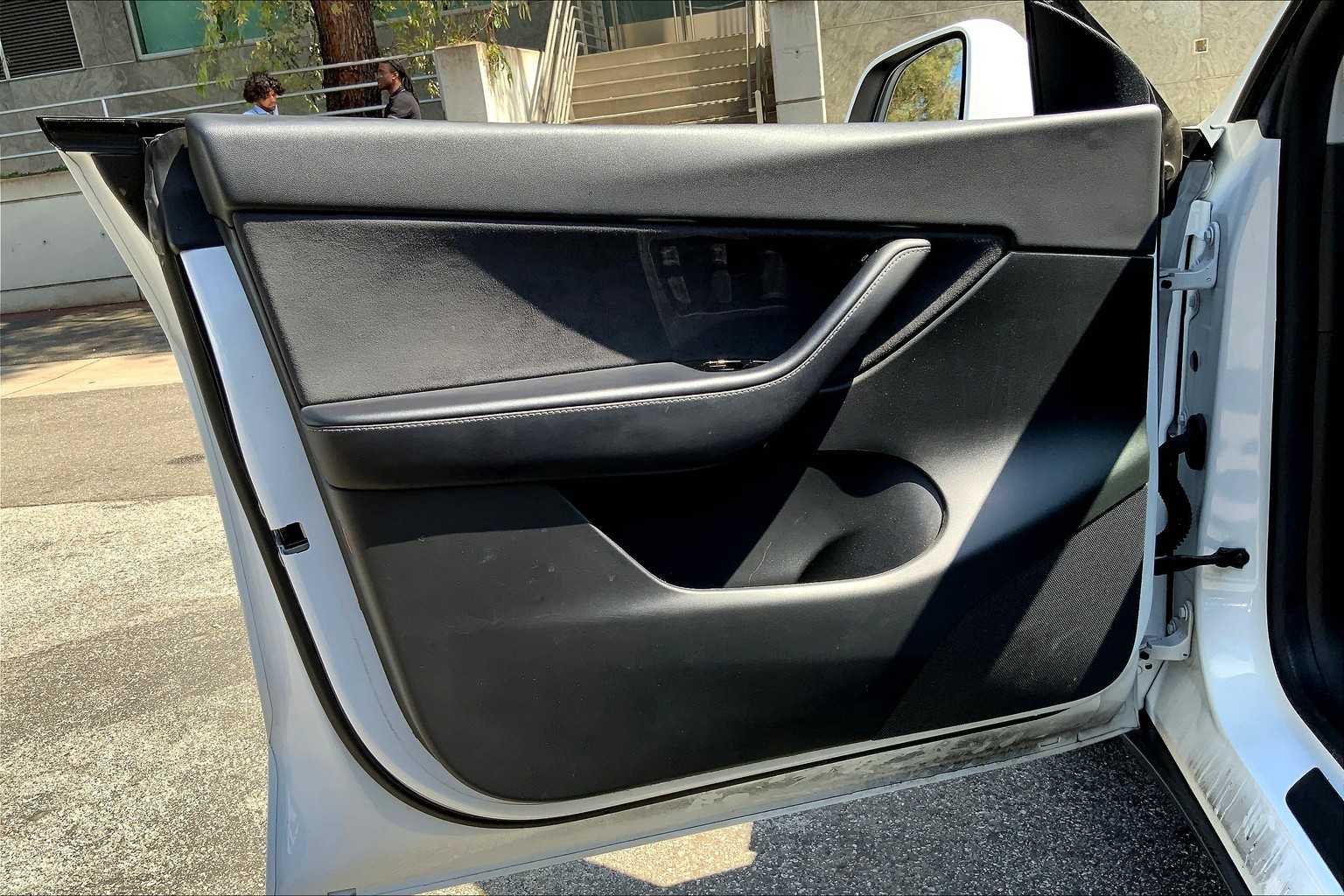 2021 Tesla Model Y Performance photo 18