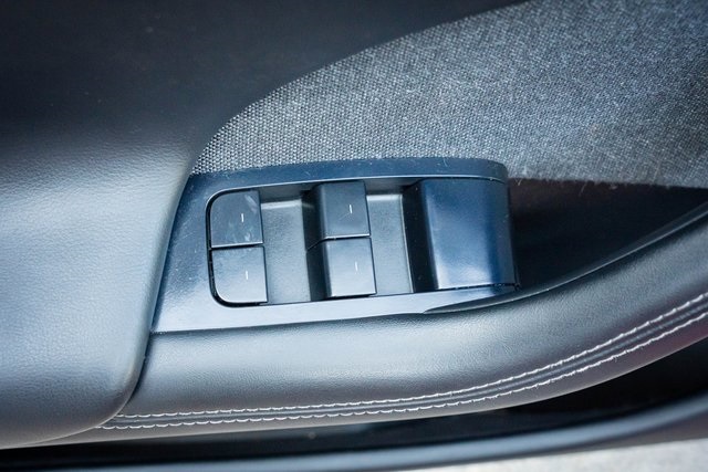 2021 Tesla Model S Plaid photo 14