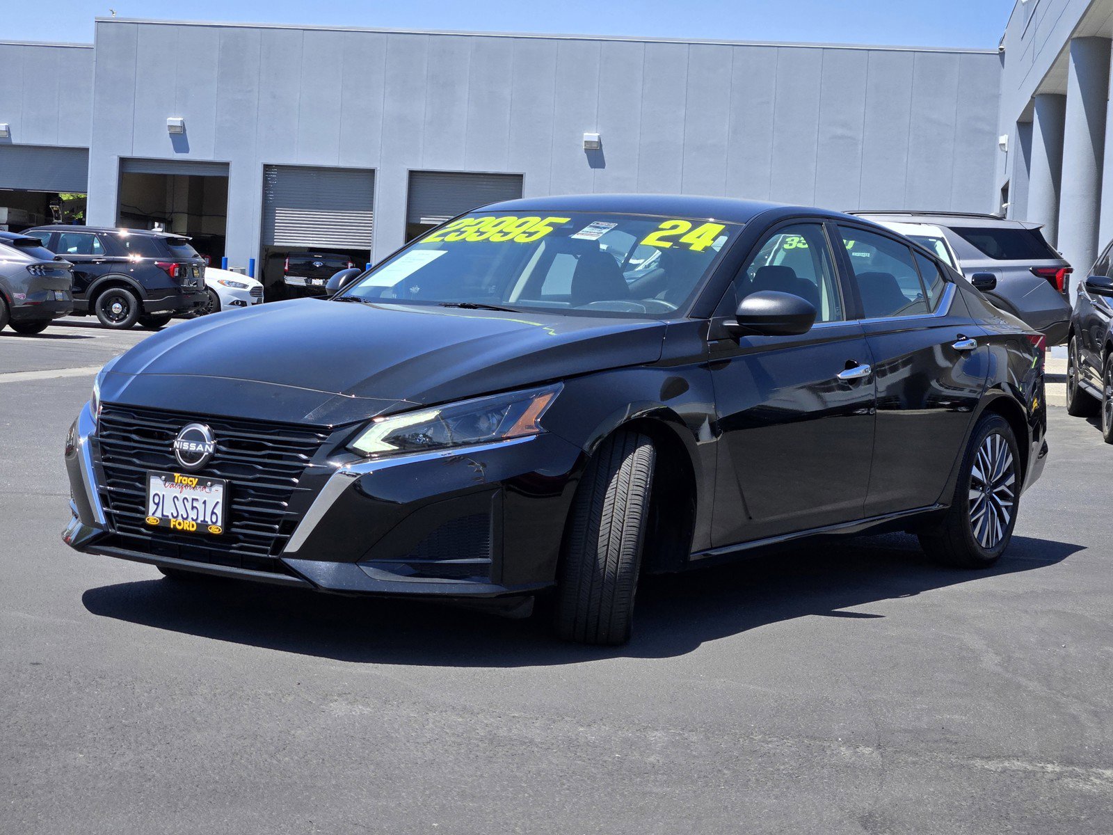 2024 Nissan Altima 2.5 SV photo 8
