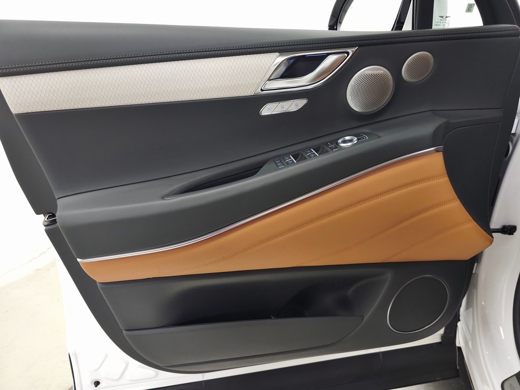 2025 Genesis GV80 3.5T Prestige photo 8