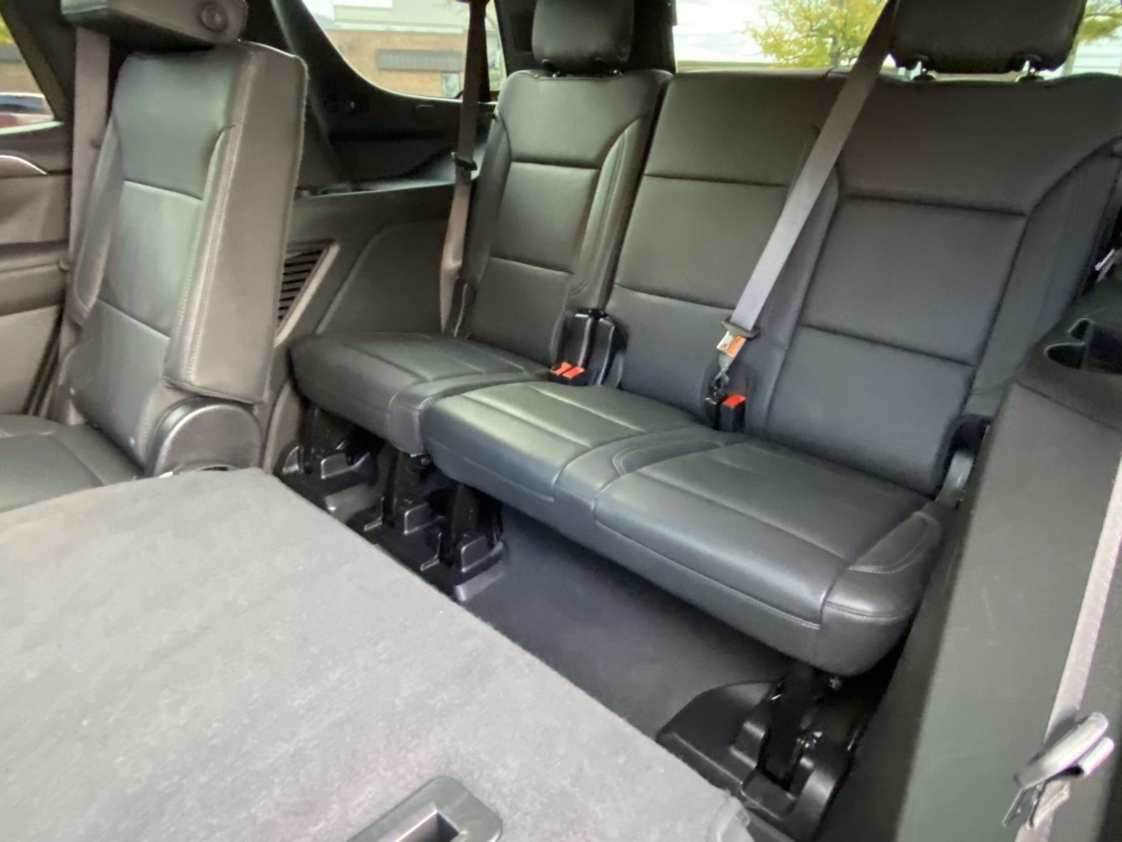 2024 Chevrolet Tahoe Z71 photo 2