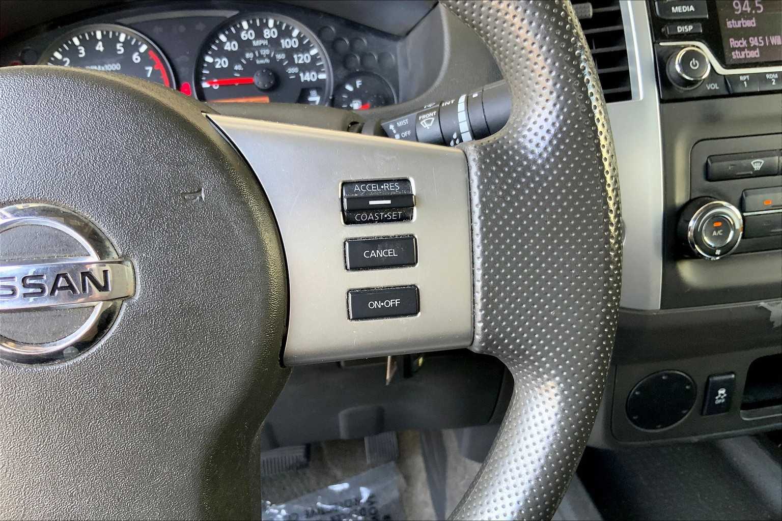 2017 Nissan Frontier SV photo 22