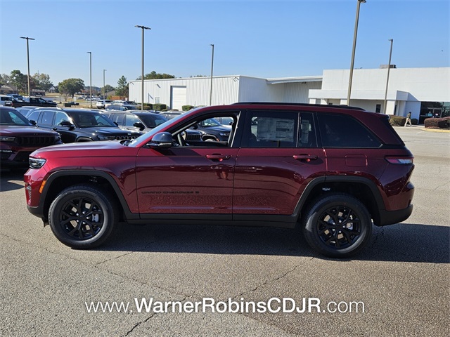 2025 Jeep Grand Cherokee Altitude X photo 4