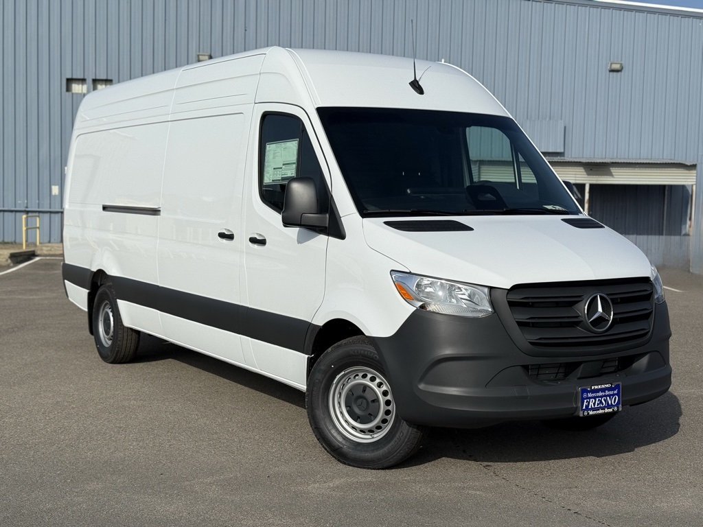 2026 Mercedes-Benz Sprinter Cargo Van Base's photo