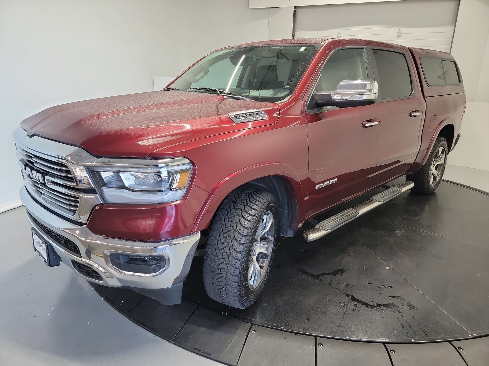 2019 Ram 1500 Laramie photo 3