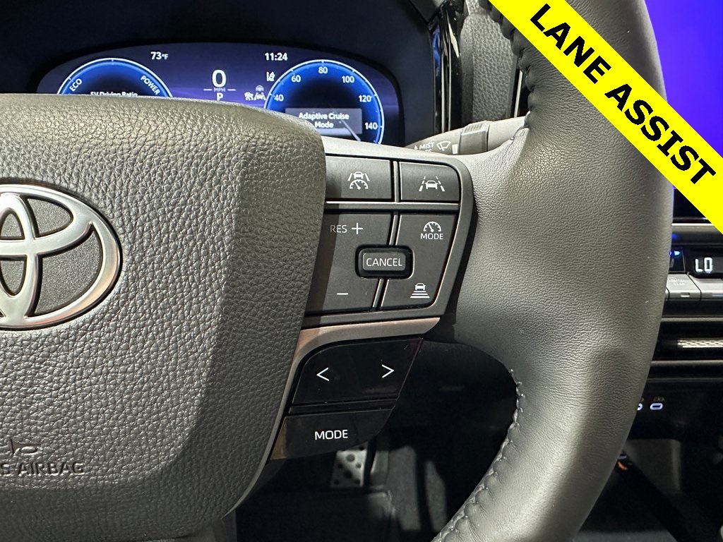 2025 Toyota Camry XSE photo 16