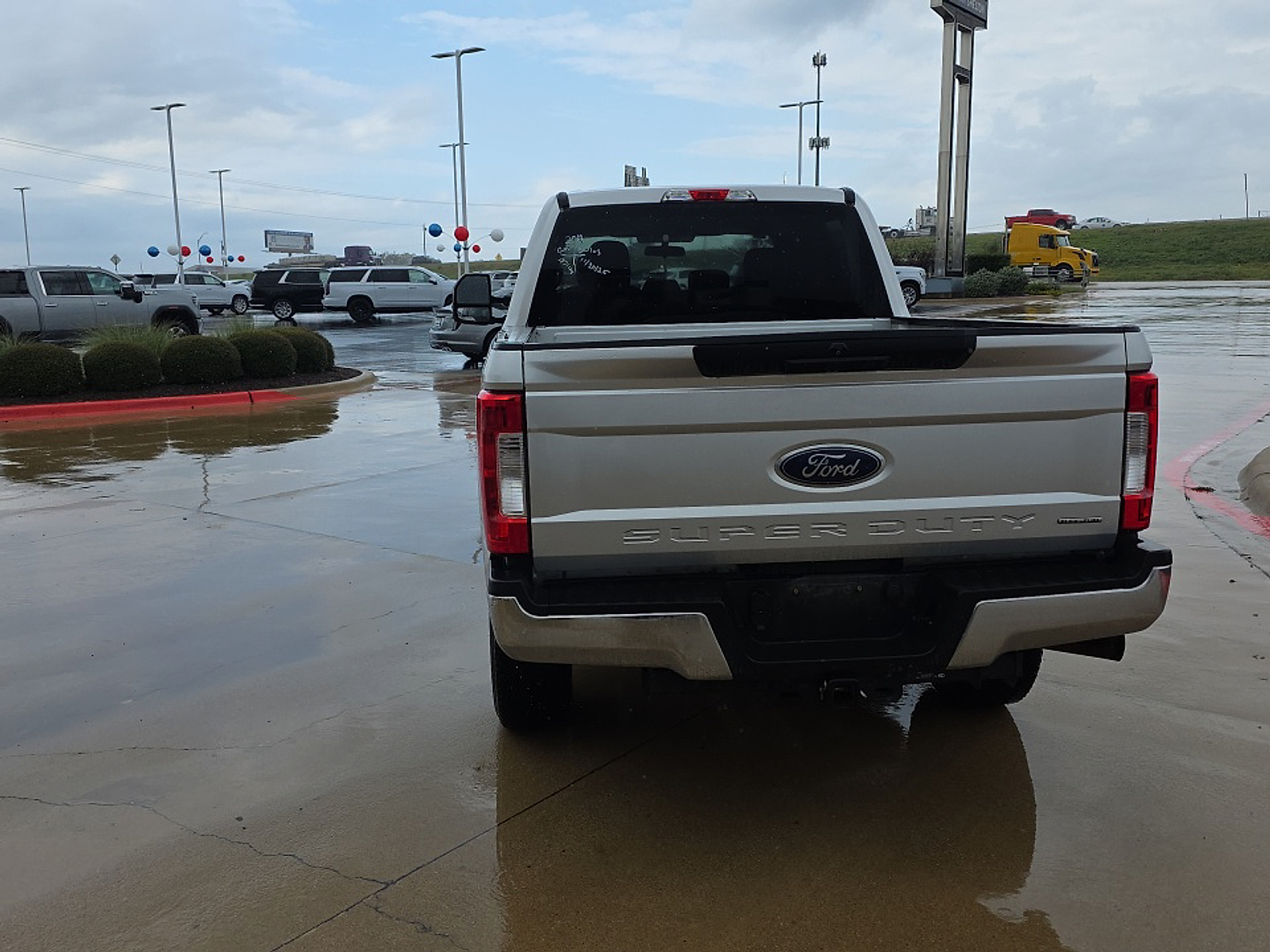 2019 Ford F-250 XLT photo 3