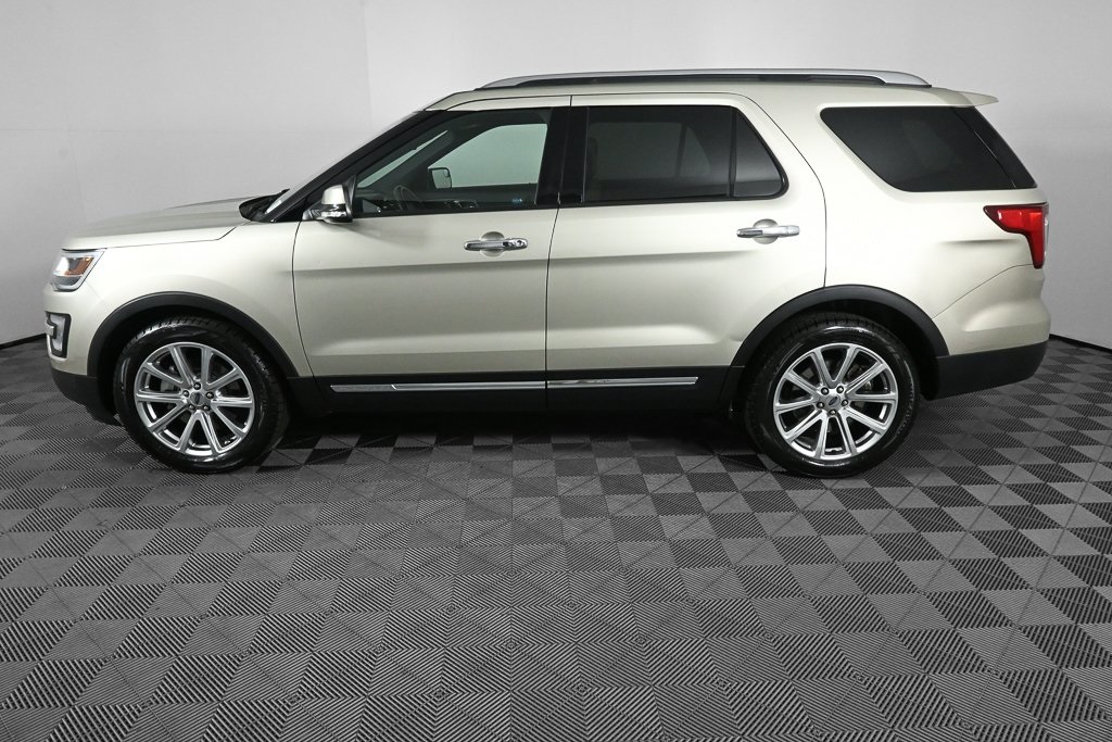 2017 Ford Explorer Limited photo 3